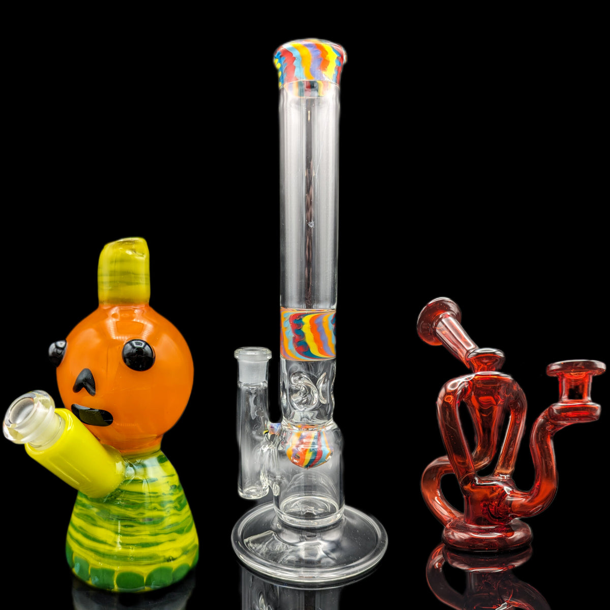 Buy Bongs Online at Skyworld Bongs and Waterpipes from Glass Artists